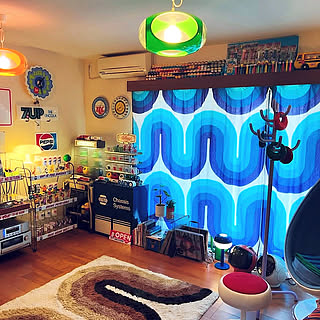 【写真でルームツアー】アメリカンヴィンテージ×ミッドセンチュリーでつくる4つのお部屋。cassady.cassadyさんのお家をご紹介！