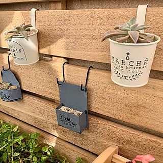 100均でそろうからはじめやすい！お庭作りに便利なアイテム10選