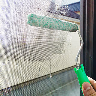 通る風もスッキリ爽やかに♡お掃除上手さんに学ぶ網戸の掃除テクニック