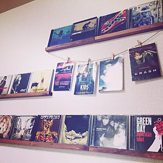 これで解決♪使い勝手もいいCD＆DVDのすっきり収納術