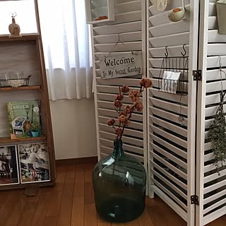 間仕切りだけじゃない、絵になるパーティションのある家