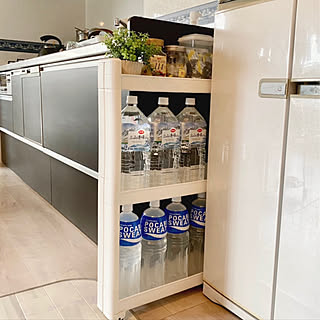 美しく取り出しやすく♪ペットボトル飲料の整理収納のコツ