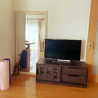 使いやすい場所を探して！スタンドミラーはここに置く