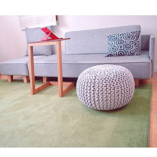 RoomClipショッピングで人気♡「プフ スツール ブレイド」の魅力