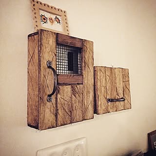 まるでアンティーク!経年変化が楽しめるエイジング加工DIY♡