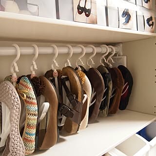 ポールを使ったスペシャル収納術で空間を有効活用しよう!