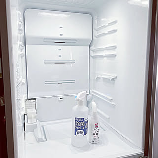 キッチンを気持ちよく使うために☆定期的に行いたい冷蔵庫の掃除