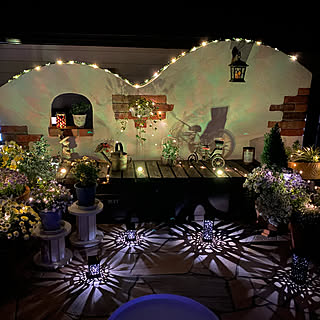 ムードたっぷりの空間を♡ダイソーソーラーライトで光のマジックを楽しむ