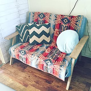 ペンドルトン(PENDLETON)でお部屋に彩を!