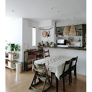 RoomClipショッピングで手に入る♪シンプルなお部屋に飾るアイテム実例集