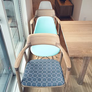 minä perhonen(ミナペルホネン)を使ったインテリア上級者の部屋写真