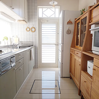 「少しずつDIYで染め変えた、楽しく過ごせる理想のキッチン」 by kohakuさん