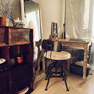 「21ｍ2。ひと目惚れの机から膨らむ、心落ち着くアンティークなお部屋づくり」 by Kaoriさん