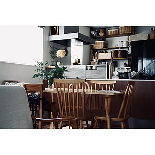 「古道具や珈琲、好きなものだけの景色をつくる快適収納のコツ」 by yu_hi.mama07.__さん