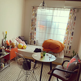 「18m2。好きなものをたくさんつめた、カラフルポップなお部屋作り」 by amagamiさん