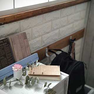 「折り紙2枚でサクッとできる、背表紙の見えるブックカバー」 by yumiさん