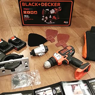 【DIYに必要なもの】おすすめ工具から棚や壁の作り方まで