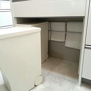 ゴミ袋を使いやすく収納!100均や無印良品などの活用実例集
