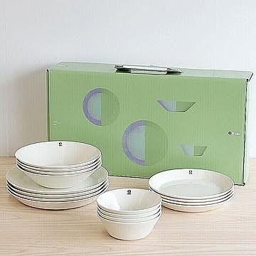 イッタラ(iittala) ティーマ(Teema) ホワイト 46153 16点 スターターセット 箱入(プレート21cm×4/プレート26cm×4/ボウル15×4/ボウル21cm×4)