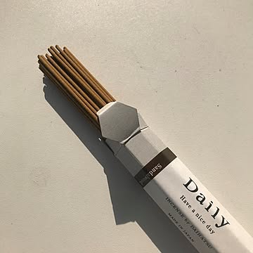 お香　Daily INCENSE（45本入）　セージ、イランイラン、ラベンダー、ゼラニウム、ティーツリー、ひのき、白檀