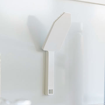 山崎実業 マグネットハンドル付シリコーンスポンジ タワー tower
