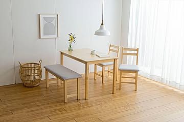 【4点セット】お部屋に馴染みやすいカラーと温かみある木目が特徴のダイニングセット