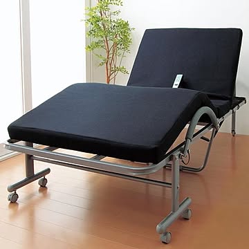 【新品・送料無料】折りたたみ電動ベッド　高床タイプ　〈ブラック・ホワイト〉 新品・送料無料】折りたたみ電動ベッド高床タイプ〈ブラック