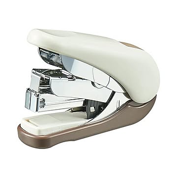 （まとめ） プラス フラットホッチキスフラットかるヒット 32枚とじ ホワイト ST-010VNホワイト 1個 【×10セット】