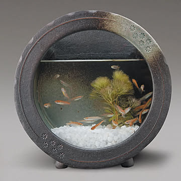 信楽焼 黒釉丸水槽（小）