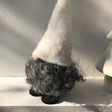 ラッセントレー　 トムテS　ホワイト  10センチ　　LARSSONS TRA