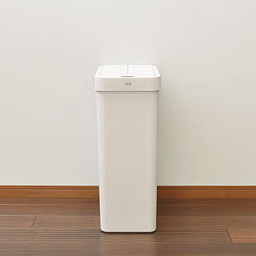 EKO エックスウイングライト センサービン 50L