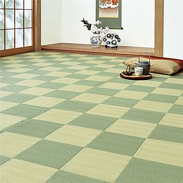 い草風 ラグマット/絨毯 【グリーン】 正方形 洗える 抗菌加工 折りたたみ収納可 〔リビング〕