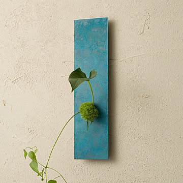 Mini 斑紋ガス 青銅色 碧海 on the wall
