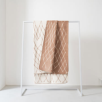 bastisRIKE | THE GRID - COTTON BLANKET | ブランケット 北欧 シンプル モノクロ インテリア