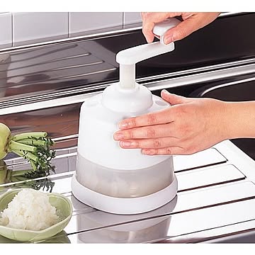 日本製くるくる大根おろし器 手回しおろし器