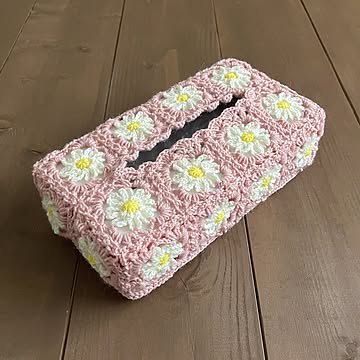 お花たっぷり デイジーのティッシュボックスカバー＊ピンク