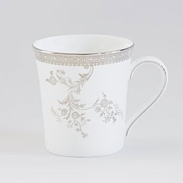 ウェッジウッド　ヴェラ・ウォン　レースプラチナ　マグ　Wedgwood　イギリス　洋食器　ブランド