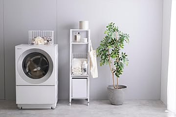 洗濯機や洗面台の横に発生しがちな隙間を有効的に活用する引き出し付きランドリーバスケット