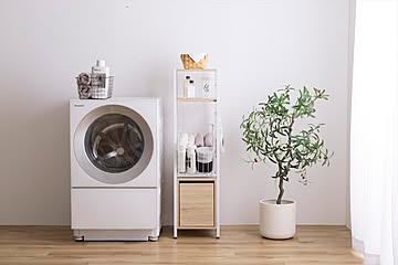 洗濯機や洗面台の横に発生しがちな隙間を有効的に活用する引き出し付きランドリーバスケット