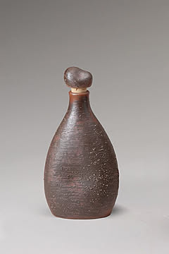 信楽焼 灰釉ラジウムボトル [900ml]