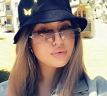 【在庫限り】四角 サングラス レディース メンズ スクエア ビッグ フレーム 大きめ かわいい おしゃれ ファッションアイテム トレンド メガネ