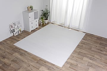 シンプルなホワイト竹製ダイニング用ラグ カーペット 丈夫 約185×185cm