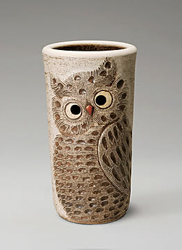 信楽焼 ふくろう彫り傘立（白）