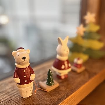 【polepole （ぽれぽれ、ポレポレ）】  クリスマス 　シロクマサンタ　ウサギサンタ　
