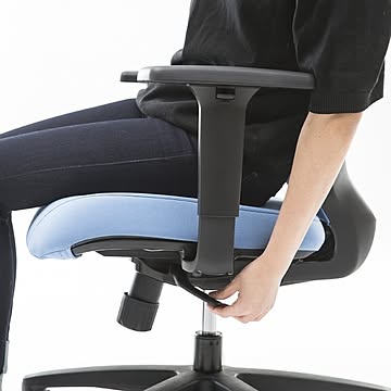 T30 ブルー 可動肘チェア 組立品