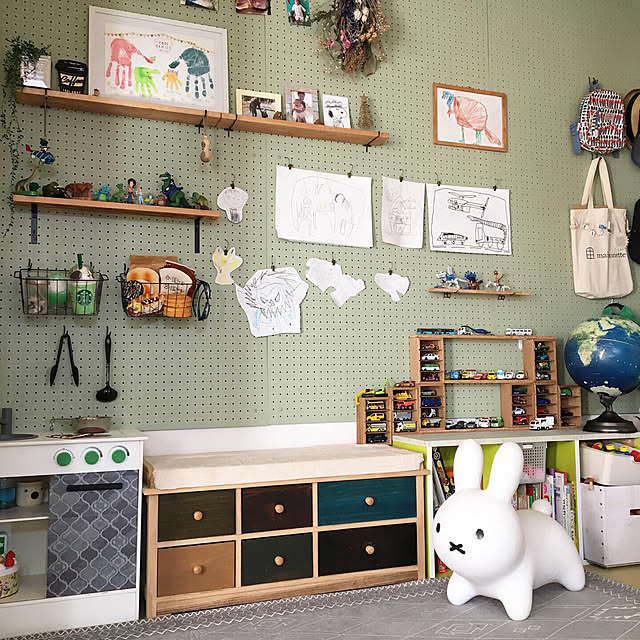 有孔ボード,カゴ収納,トミカ収納,おままごとキッチン　IKEA,有孔ボードディスプレイ,IKEA,建売をオシャレにしたい,和室,収納,DIY,おもちゃ収納,壁面収納,On Walls rinonori3の部屋