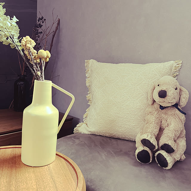 IKEAぬいぐるみ,くすみカラー,アクタス,アクタスフラワーベース,アクタスクッションカバー,くすみ色,くすみイエロー,Lounge ma-.-sanの部屋