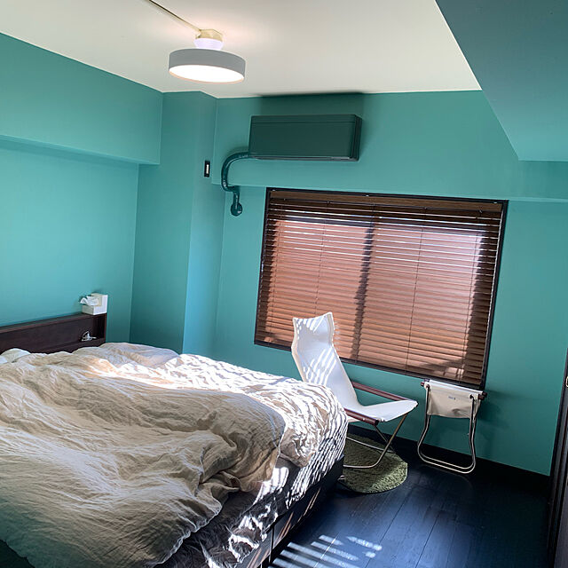 寝室,nychairX,緑のエアコン,ベッドルーム,ウッドブラインド,ティファニーブルーの壁,Bedroom MIkaの部屋