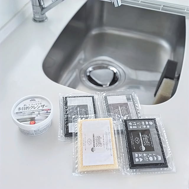 Kitchen,日用品,ひとり暮らし,2024.3.28,サンサンスポンジ,多目的クレンザー,キッチンスポンジ,キッチンクレンザー,100均アイテム YuriYuriの部屋