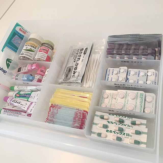 Kitchen,ポリプロピレンデスク内整理トレー,ポリプロピレン,無印良品,整理収納部,薬類収納,救急箱,子どもと暮らす yanaの部屋